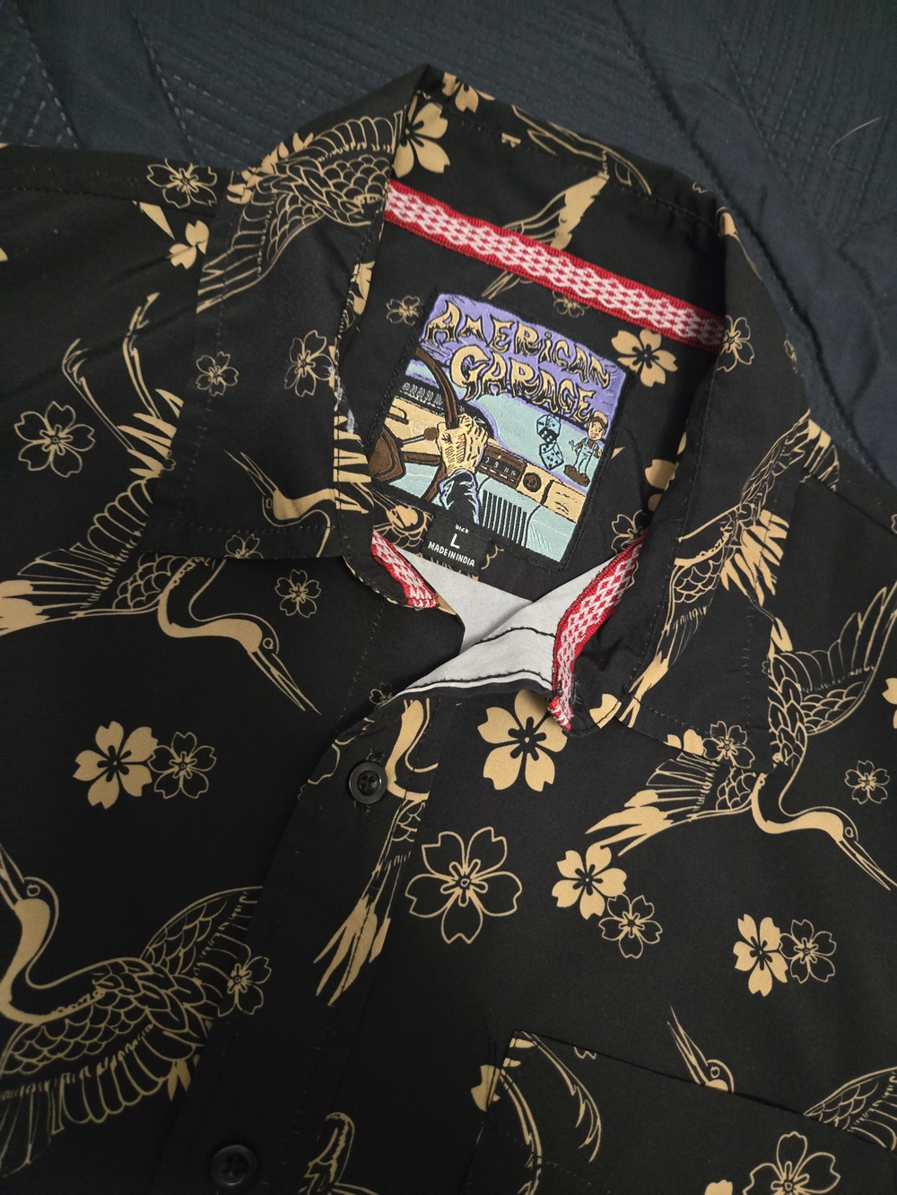 American Garage Black & Tan Crane Print Short-Sleeve Button-Down Shirt #429